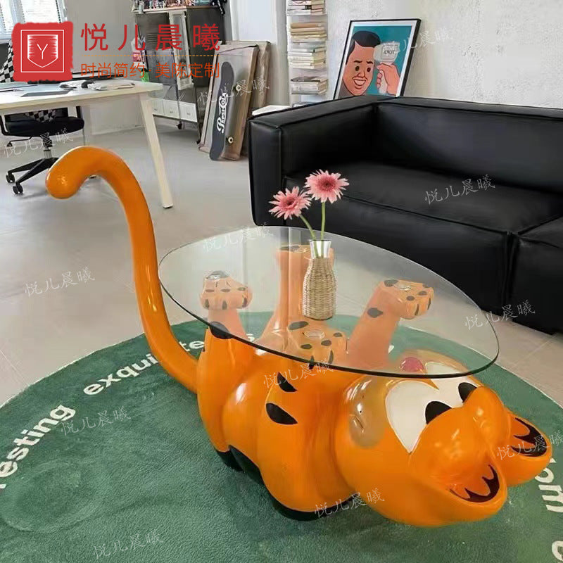 Garfield Table